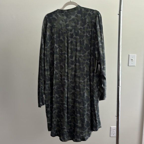 Cloth & Stone extra large dress - Picture 3 of 3